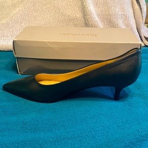 Classic Black Pointed Toe Pump